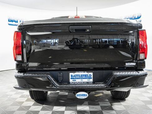 New 2026 Chevrolet Colorado W/T image 5