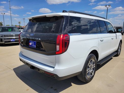 Used 2025 Ford Expedition Max Active AWD/4WD image 8
