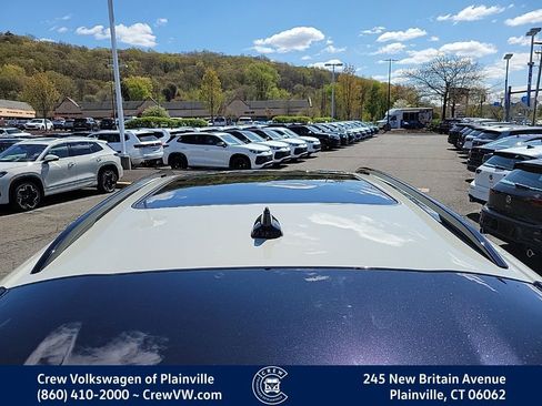 New 2026 Volkswagen Tiguan SE R-Line AWD/4WD image 30
