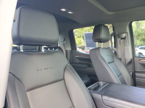 Certified 2024 GMC Sierra 1500 Denali AWD/4WD image 24
