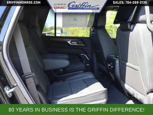 New 2026 GMC Yukon Denali w/ Denali Reserve Package AWD/4WD image 32