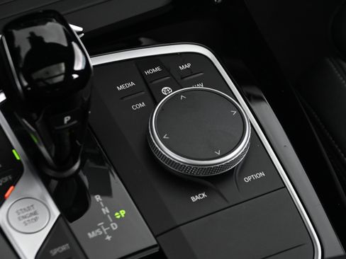 Certified 2025 BMW X4 xDrive30i w/ Premium Package image 20