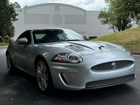 Used 2011 Jaguar XKR R image 12