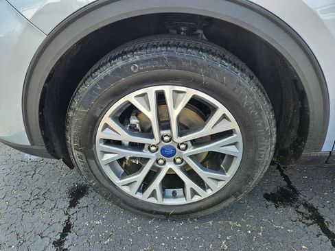 Used 2022 Ford Escape SEL AWD/4WD image 9