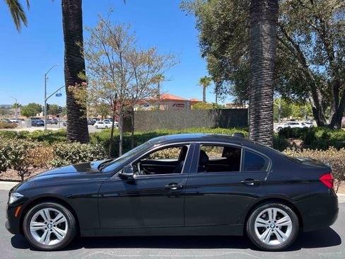 Used 2018 BMW 330i Sedan RWD image 19