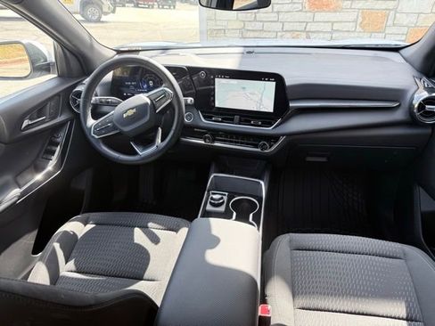 Certified 2026 Chevrolet Equinox LT AWD/4WD image 15