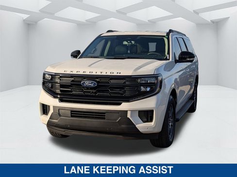 New 2026 Ford Expedition Max Active image 8