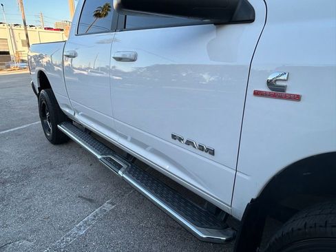 Used 2021 RAM 2500 Big Horn image 35