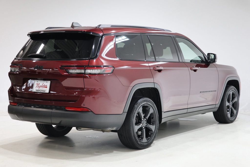 Used 2023 Jeep Grand Cherokee L Laredo AWD/4WD image 8