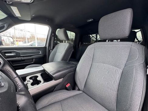 Used 2020 RAM 2500 Big Horn w/ Level 2 Equipment Group image 36