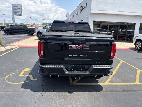 Used 2019 GMC Sierra 1500 Denali w/ Denali Ultimate Package AWD/4WD image 6