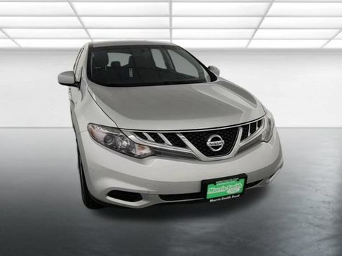 Used 2014 Nissan Murano S AWD/4WD image 2