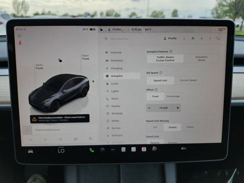 Used 2023 Tesla Model Y Long Range image 34