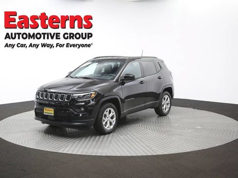 Used 2024 Jeep Compass Latitude AWD/4WD image 54