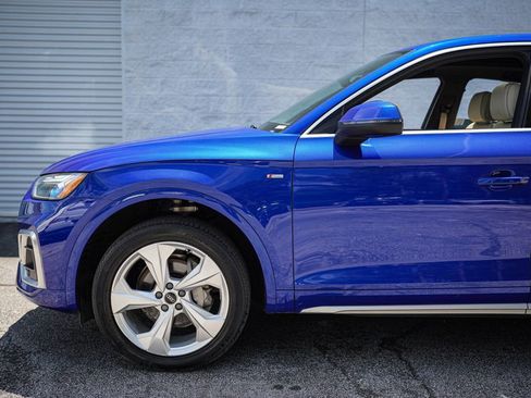 Used 2023 Audi Q5 2.0T Premium Plus w/ Premium Plus Package AWD/4WD image 11