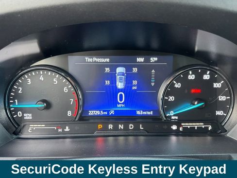 Used 2023 Ford Explorer XLT w/ Equipment Group 202A image 9