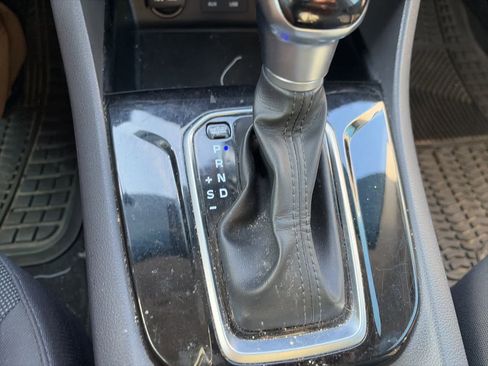 Used 2018 Hyundai Ioniq Blue image 29