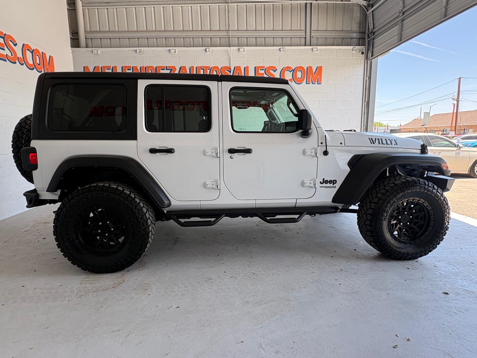 Used 2022 Jeep Wrangler Unlimited Sport AWD/4WD image 7