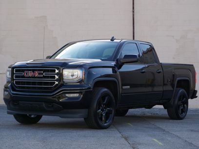 Used 2017 GMC Sierra 1500 SLE w/ SLE Value Package