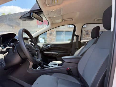 Used 2019 Ford Escape SE AWD/4WD image 10