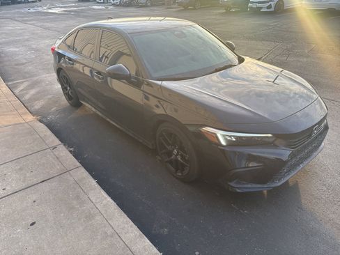 Used 2022 Honda Civic Sport image 13