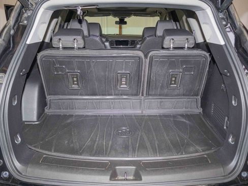 Used 2020 Buick Enclave Avenir w/ Avenir Technology Package image 14