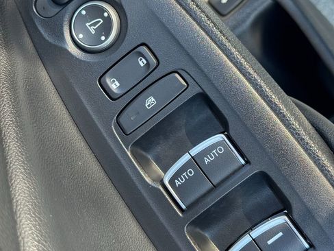 Used 2022 Honda Accord Sport image 32