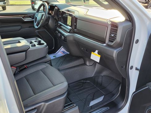 New 2026 Chevrolet Silverado 1500 LT w/ Texas Edition Plus RWD image 9