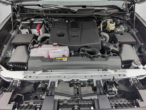 New 2026 Toyota Tundra SR5 image 18