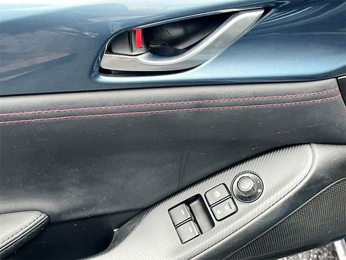 Used 2017 MAZDA MX-5 Miata Grand Touring image 16