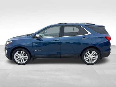 Used 2020 Chevrolet Equinox Premier AWD/4WD image 2