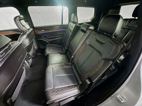 Used 2023 Jeep Grand Cherokee L Summit image 28