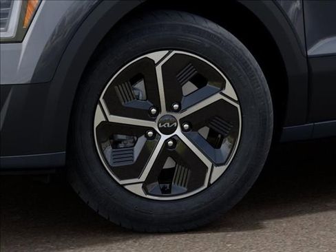 New 2026 Kia Niro LX image 9