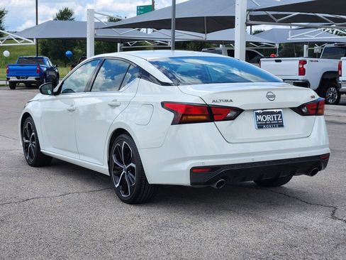 Used 2025 Nissan Altima 2.5 SR FWD image 7