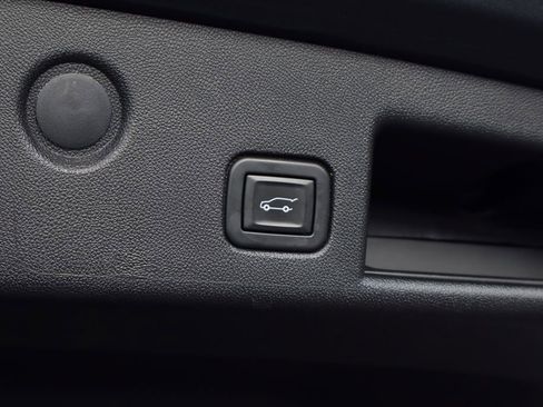 Certified 2020 Chevrolet Equinox LT image 24