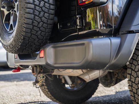 Used 2020 Jeep Wrangler Unlimited Rubicon image 6