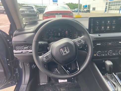 New 2026 Honda Accord EX-L image 11