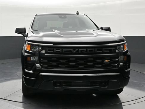 Used 2023 Chevrolet Silverado 1500 Custom RWD image 8