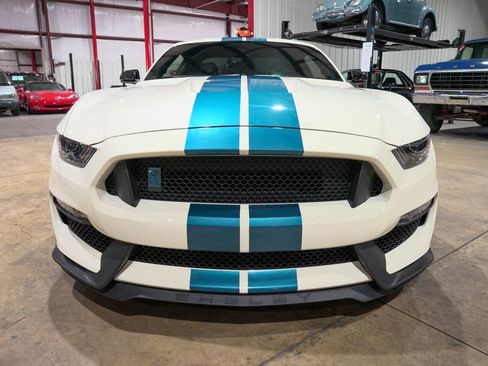 Used 2020 Ford Mustang Shelby GT350 w/ Technology Package RWD image 13