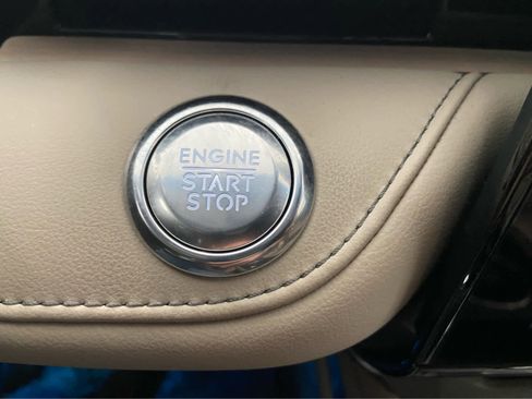 Used 2024 Lincoln Nautilus Reserve image 42