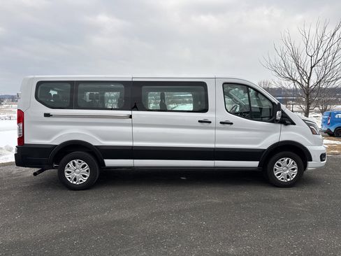 Used 2023 Ford Transit 350 XLT image 12