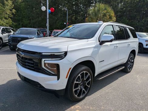 Used 2025 Chevrolet Tahoe RST w/ Comfort Package RWD image 8