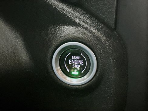 Used 2020 Chevrolet Silverado 2500 LTZ w/ LTZ Premium Package image 27