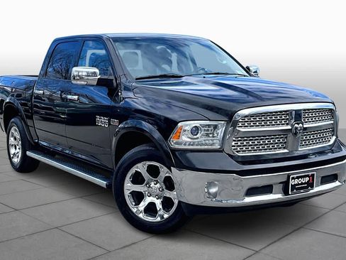 Used 2017 RAM 1500 Laramie w/ Convenience Group image 2