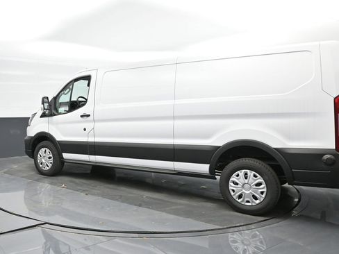 New 2024 Ford Transit 150 Low Roof image 4