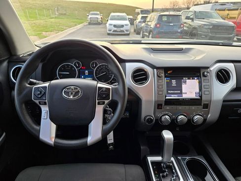 Used 2014 Toyota Tundra SR5 w/ SR5 Upgrade Package image 19
