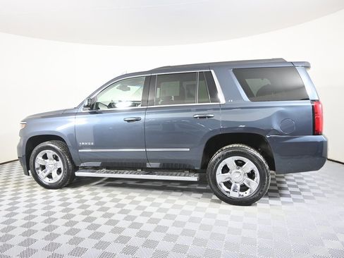 Used 2019 Chevrolet Tahoe LT w/ LT Signature Package image 3