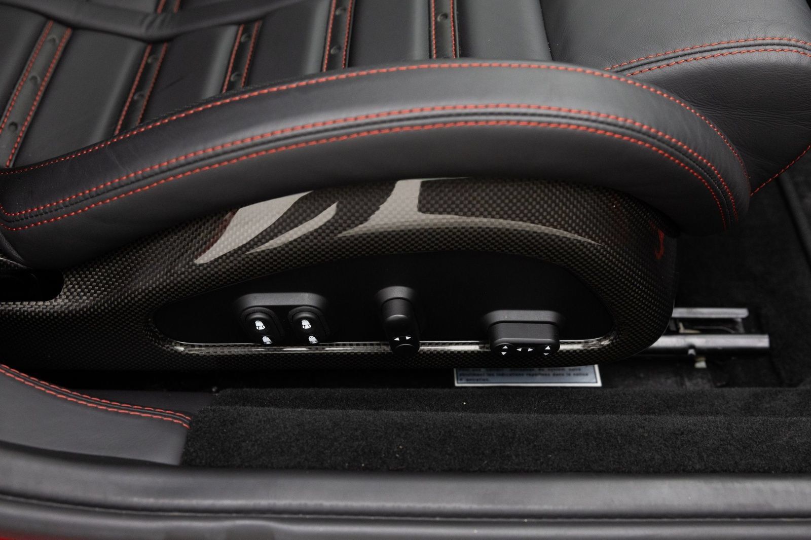 Used 2009 Ferrari 599 GTB Fiorano RWD image 26