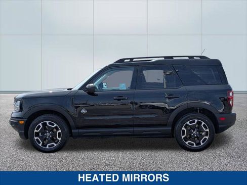 Used 2023 Ford Bronco Sport Outer Banks w/ Tech Package image 2