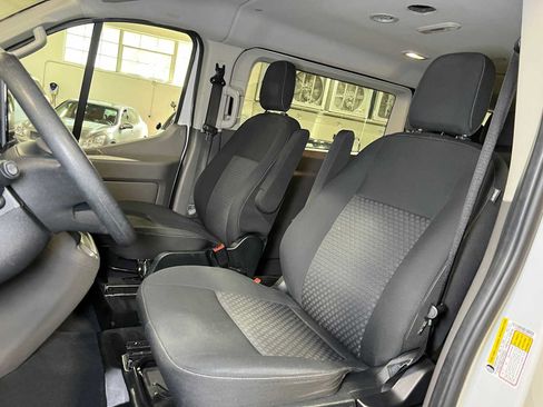 Used 2023 Ford Transit 350 XLT RWD image 23